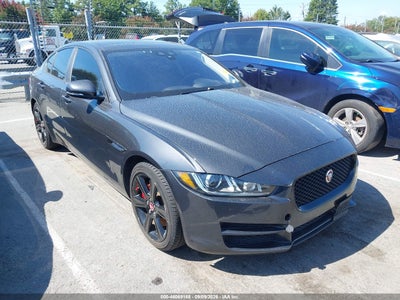 2017 Jaguar Xe
