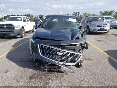 CADILLAC XT4