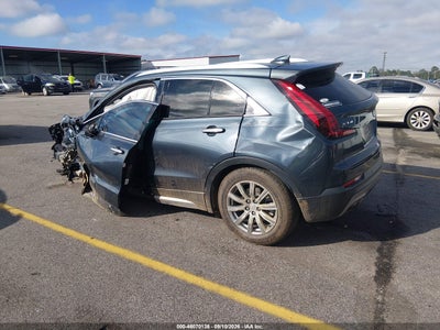 CADILLAC XT4