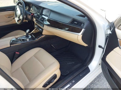 BMW 528I