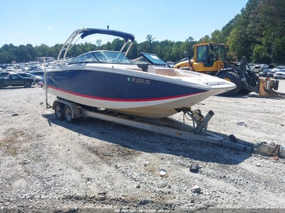 2011 Four Winns 26'