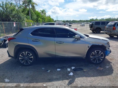 LEXUS UX 250H
