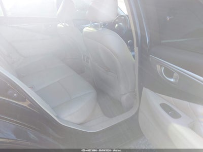 INFINITI Q50
