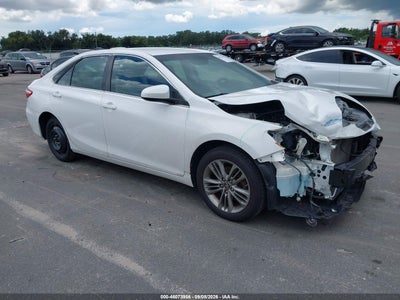 2016 Toyota Camry SE