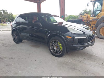 2017 Porsche Cayenne E-HYBRID