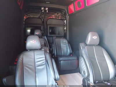 FORD TRANSIT-350 CARGO VAN