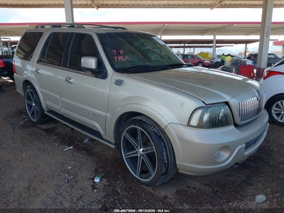 2004 Lincoln Navigator