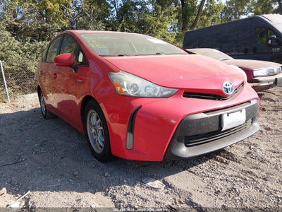2016 Toyota Prius V