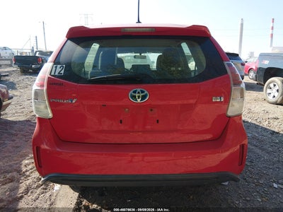 TOYOTA PRIUS V