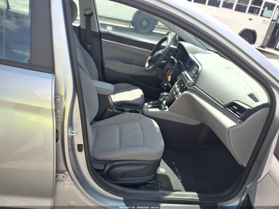 2020 HYUNDAI ELANTRA 5