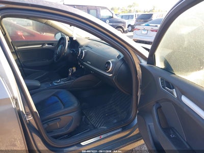 2016 AUDI A3 5