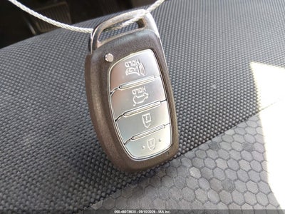 HYUNDAI IONIQ HYBRID