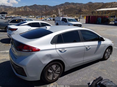 HYUNDAI IONIQ HYBRID