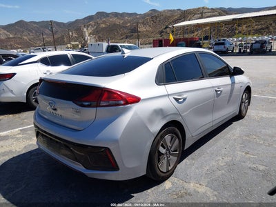 HYUNDAI IONIQ HYBRID