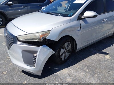 HYUNDAI IONIQ HYBRID