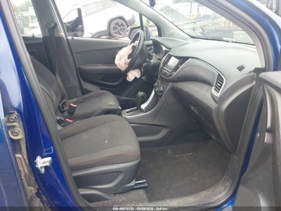 CHEVROLET TRAX