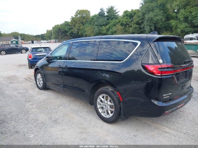 CHRYSLER PACIFICA