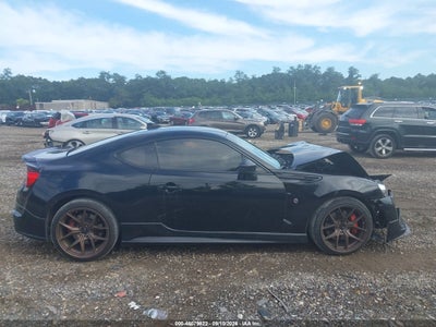 TOYOTA 86