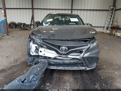 TOYOTA CAMRY
