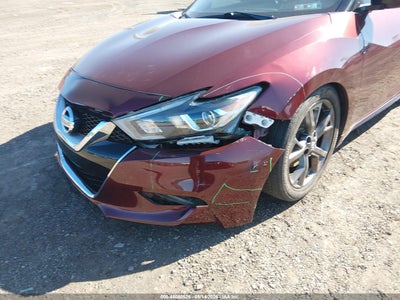 NISSAN MAXIMA