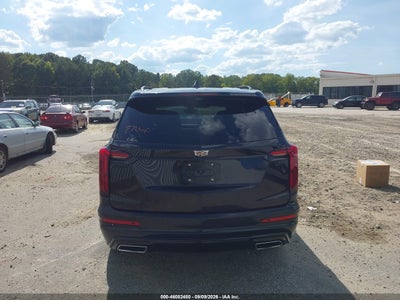 CADILLAC XT6