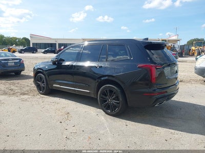 CADILLAC XT6