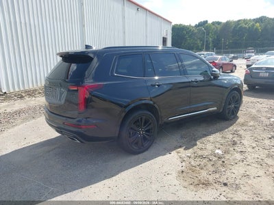 CADILLAC XT6