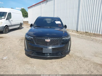 CADILLAC XT6