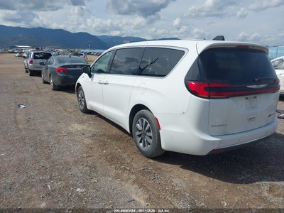 CHRYSLER PACIFICA HYBRID