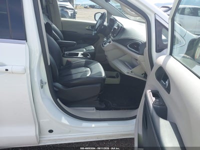 CHRYSLER PACIFICA HYBRID