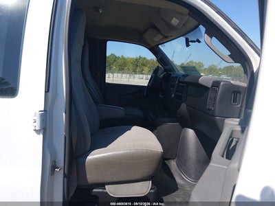 2016 CHEVROLET EXPRESS 2500 5