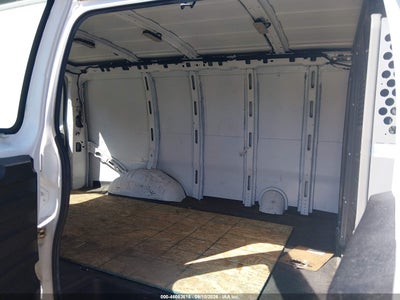 2016 CHEVROLET EXPRESS 2500 8