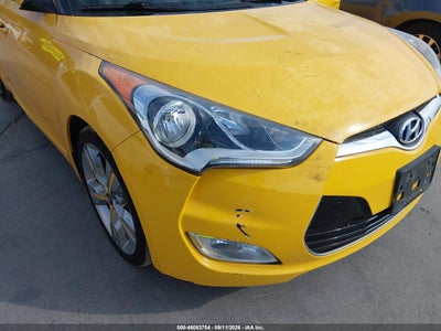 HYUNDAI VELOSTER