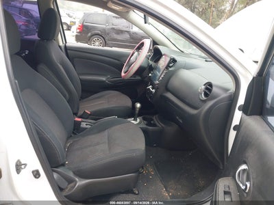 NISSAN VERSA