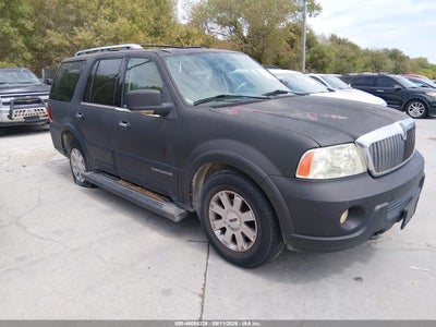 2004 Lincoln Navigator