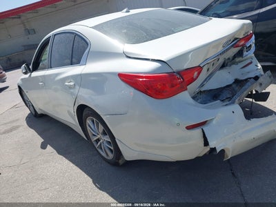 INFINITI Q50