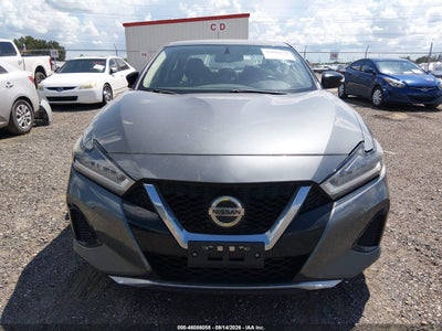 NISSAN MAXIMA