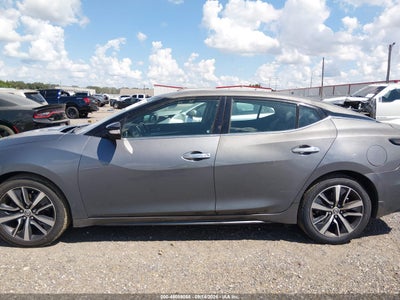 NISSAN MAXIMA