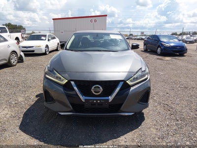 NISSAN MAXIMA