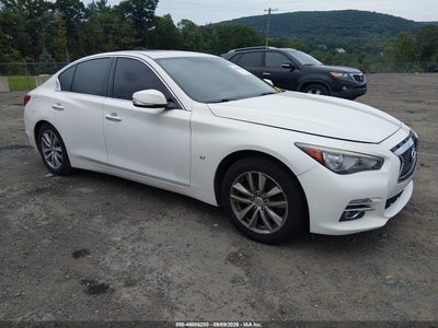 2015 Infiniti Q50