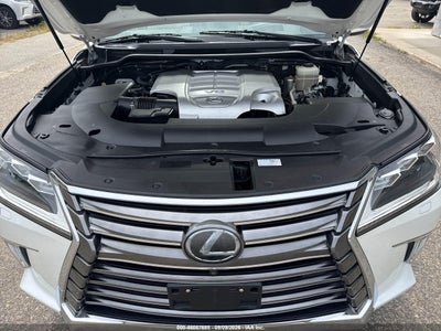 2016 LEXUS LX 570 10