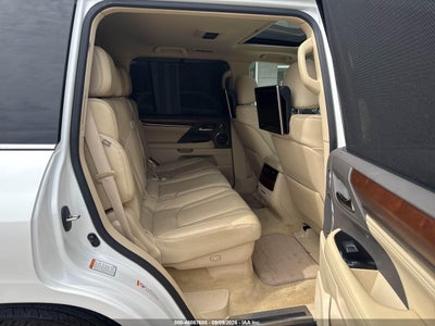 2016 LEXUS LX 570 8