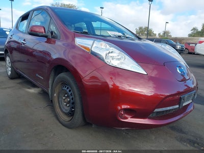 NISSAN LEAF