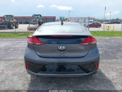 2019 HYUNDAI IONIQ HYBRID 17