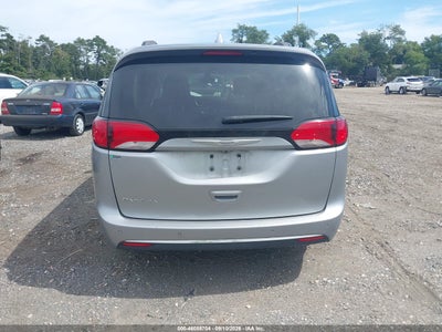 CHRYSLER PACIFICA