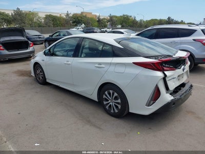 TOYOTA PRIUS PRIME
