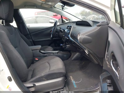 TOYOTA PRIUS PRIME