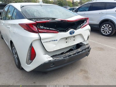 TOYOTA PRIUS PRIME