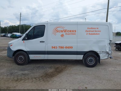 MERCEDES-BENZ SPRINTER 2500