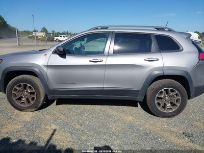 JEEP CHEROKEE